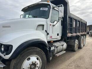 2005 Mack GRANITE CV713