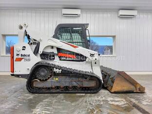 2022 Bobcat T740