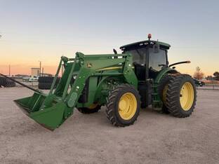 2015 John Deere 8245R