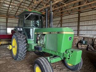 1981 John Deere 4440
