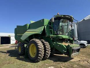 2016 John Deere S670