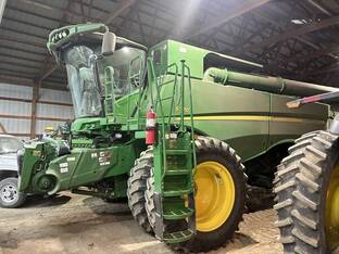 2021 John Deere S770
