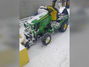 2022 John Deere 1025R