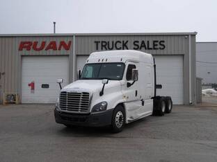 2019 Freightliner CASCADIA 125