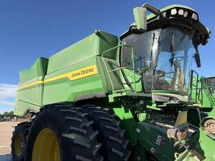 2025 John Deere S7 800