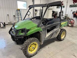 2023 John Deere XUV 590M