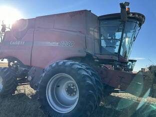 2013 Case IH 8230