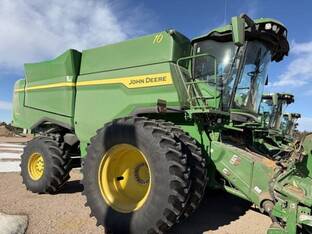 2025 John Deere S7 800