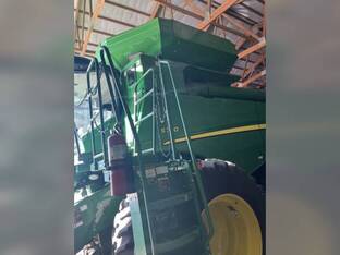 2021 John Deere S760