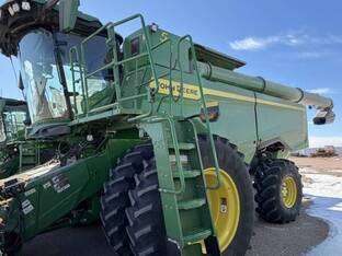 2025 John Deere S7 800