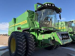 2025 John Deere S7 800