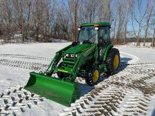 2023 John Deere 4066R