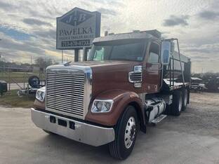 2018 Freightliner 122SD