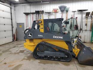 2025 John Deere 325G