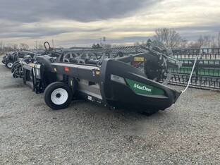 2025 MacDon Industries FD235