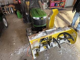 2022 John Deere X730