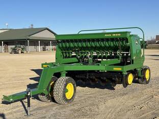 1997 John Deere 750