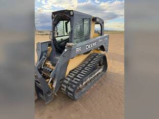 2015 John Deere 333E