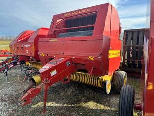 1995 New Holland 660