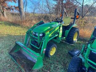 2009 John Deere 2720
