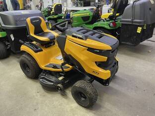 2024 Cub Cadet XT1 LT42