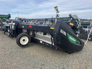 2024 MacDon Industries FD235