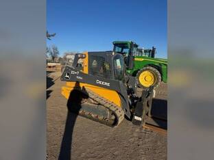 2023 John Deere 325G