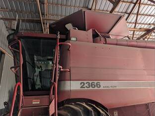 2004 Case IH 2366