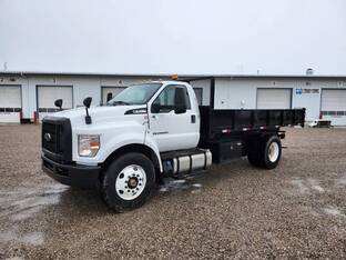2022 Ford F750 SD