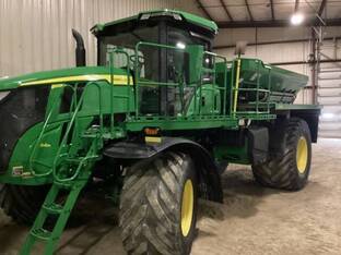 2023 John Deere 800R
