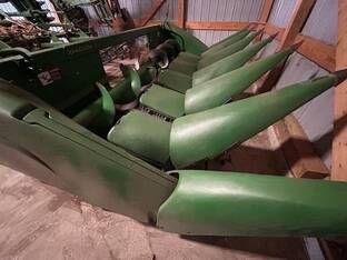 2010 John Deere 606C