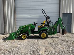 2022 John Deere 1025R