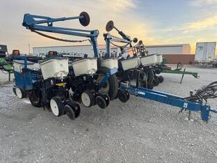 Kinze 3200