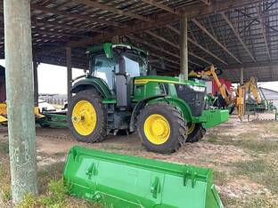 2024 John Deere 7R 210