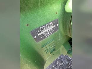 2022 John Deere 8R 370