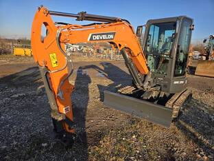 2024 Doosan DX35Z-7