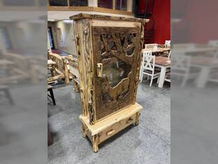 AMISH FURNITURE GUN CABINET