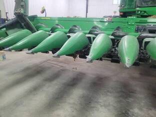 2022 John Deere C18R