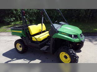 2012 John Deere GATOR XUV 550 GREEN
