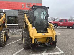 2023 Caterpillar 242D3