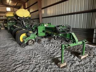 2019 John Deere 1775NT