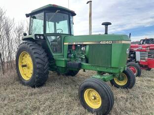 1981 John Deere 4240