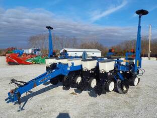 2014 Kinze 3000