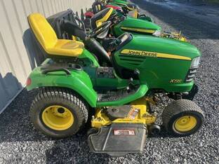 2011 John Deere X720