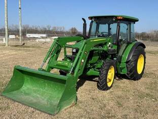 2022 John Deere 5075E