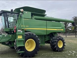 2011 John Deere 9770 STS