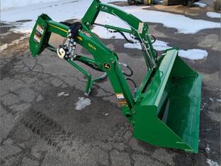 2024 John Deere 120R