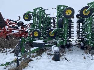 2025 John Deere 2230