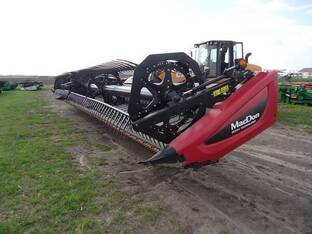 2014 MacDon Industries FD75