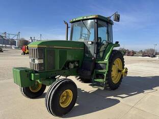 1992 John Deere 7800